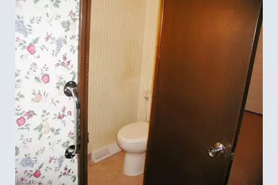 5610 Essex Drive, Green Hills, OH 44131 - Photo 14