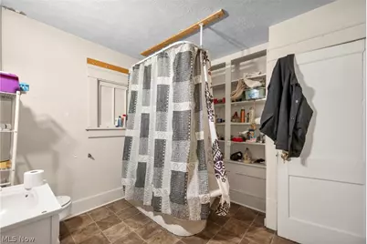 56 Vesper Street, Akron, OH 44310 - Photo 30