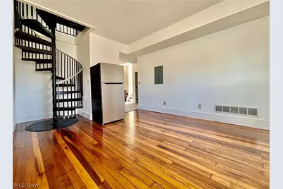 512 E Buchtel Avenue, Akron, OH 44304 - Photo 26