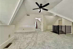 512 E Buchtel Ave, Akron, OH 44304 - Photo 28
