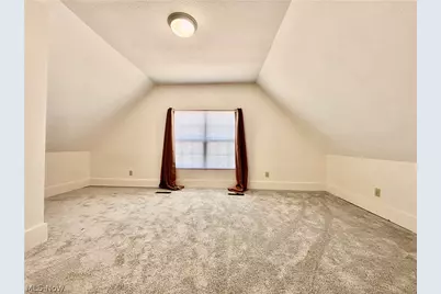 512 E Buchtel Avenue, Akron, OH 44304 - Photo 34