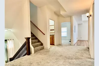 512 E Buchtel Avenue, Akron, OH 44304 - Photo 22