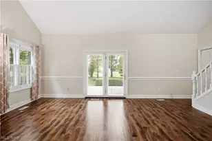 700 Hampton Cir, Aurora, OH 44202 - Photo 10