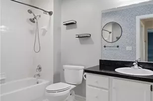 700 Hampton Cir, Aurora, OH 44202 - Photo 14