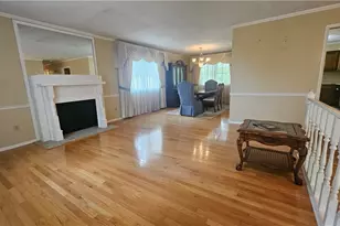 22 Orchard Dr, Martins Ferry, OH 43935 - Photo 6