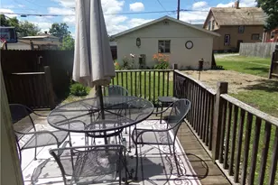 422 N Dawson St, Uhrichsville, OH 44683 - Photo 10
