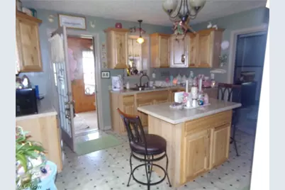 422 N Dawson Street, Uhrichsville, OH 44683 - Photo 6
