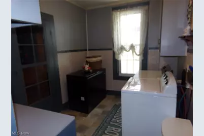 422 N Dawson Street, Uhrichsville, OH 44683 - Photo 8