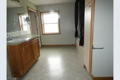 409 2nd Street, Bethesda, OH 43719 - Photo 14
