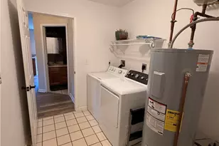 1551 Olympus Dr, Kent, OH 44240 - Photo 10