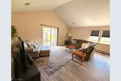 1551 Olympus Drive, Kent, OH 44240 - Photo 4