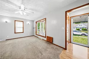285 E 327th, Willowick, OH 44095 - Photo 10