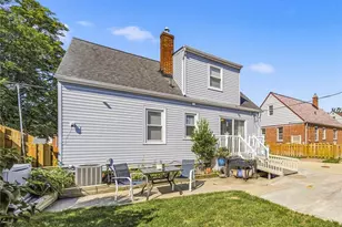 285 E 327th, Willowick, OH 44095 - Photo 32