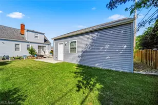 285 E 327th, Willowick, OH 44095 - Photo 34