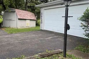 10993 Claridon Troy Rd, Chardon, OH 44024 - Photo 2