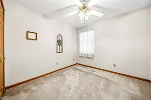 7576 Monterey Bay Dr, Mentor on the Lake, OH 44060 - Photo 18