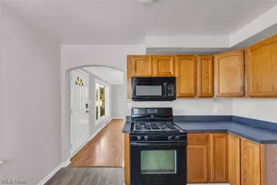 2411 Brookdale Avenue, Parma, OH 44134 - Photo 6