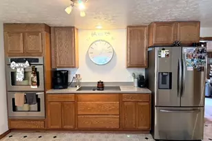 10457 Persimmon St NW, Canal Fulton, OH 44614 - Photo 6