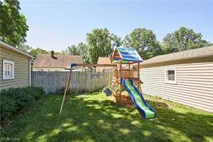 1884 Malasia Rd, Akron, OH 44305 - Photo 20