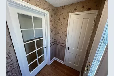 912 28th Street NE, Canton, OH 44714 - Photo 2