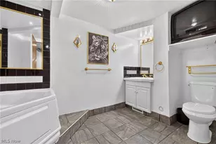 2537 Dogwood Dr NE, Massillon, OH 44646 - Photo 24