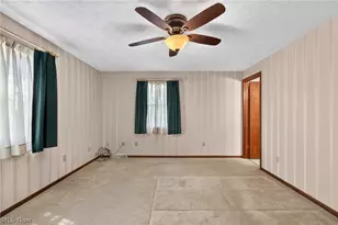 2537 Dogwood Dr NE, Massillon, OH 44646 - Photo 14