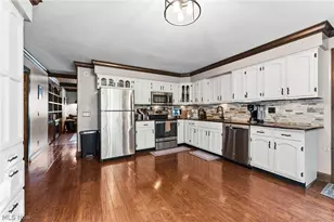 7739 Starcliff Ave NW, North Canton, OH 44720 - Photo 14