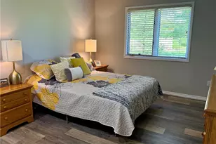 33009 Woodhaven Cir, North Ridgeville, OH 44039 - Photo 14
