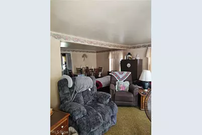 614 Meadowbrook Avenue SE, Warren, OH 44484 - Photo 4