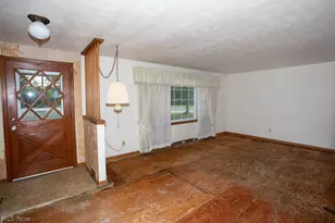 4339 Timberbrook Dr, Canfield, OH 44406 - Photo 4
