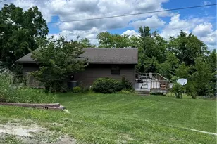 201 Noble Cottage Ln, Senecaville, OH 43780 - Photo 6