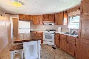 8316 Russell, Brooklyn, OH 44144 - Photo 4