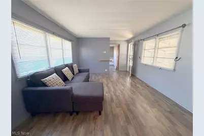 8316 Russell, Brooklyn, OH 44144 - Photo 6