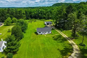 13042 Portage St, Doylestown, OH 44230 - Photo 2