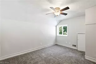 1756 Livingston Ave, Lorain, OH 44052 - Photo 12