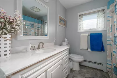 13791 Amodio Avenue NW, Uniontown, OH 44685 - Photo 12
