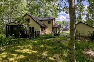 9249 Gilbert Rd, Ravenna, OH 44266 - Photo 6