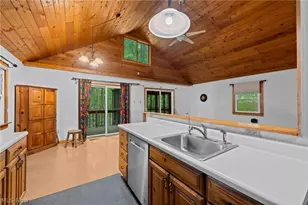 9249 Gilbert Rd, Ravenna, OH 44266 - Photo 14