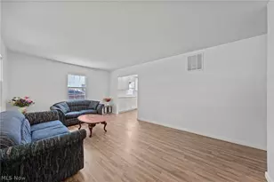 4147 Black River Cir, Lorain, OH 44055 - Photo 10