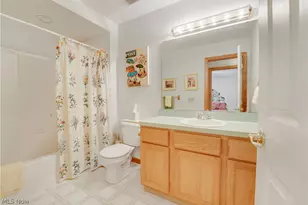 17800 Settlers Trail, Chagrin Falls, OH 44023 - Photo 26