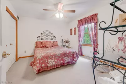 17800 Settlers Trail, Chagrin Falls, OH 44023 - Photo 22