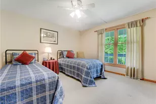 17800 Settlers Trail, Chagrin Falls, OH 44023 - Photo 8