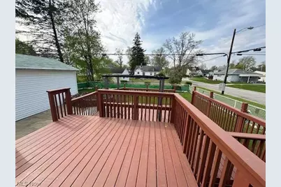 1061 Bell Avenue, Elyria, OH 44035 - Photo 10