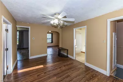 143 E Central Avenue, Ravenna, OH 44266 - Photo 10