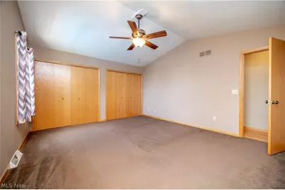 5128 Clearfield Drive, Mineral Ridge, OH 44440 - Photo 32