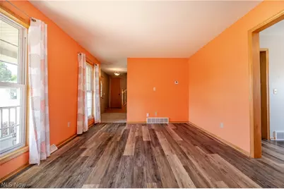 5128 Clearfield Drive, Mineral Ridge, OH 44440 - Photo 14