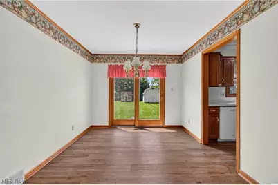 5732 Perry Hills Drive SW, Canton, OH 44706 - Photo 12
