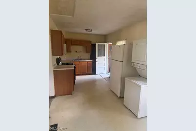 1604 E 27th Street, Ashtabula, OH 44004 - Photo 8