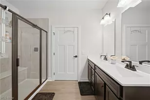 6877 Harrington Court Avenue NE, Canton, OH 44721 - Photo 24