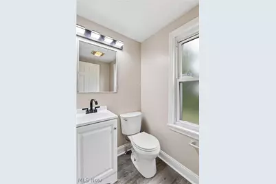 3129 W 31st Street, Loveland, OH 44109 - Photo 8